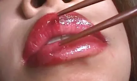 Yanks satin tỉnh dậy theo xxx japan khong che cách của mình để ecstasy