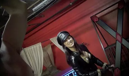 Topher xxxvideo nhatban Phoenix cỡi ngựa Gabe