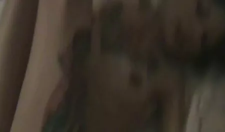 Uốn lượn cô gái cho ra họ gái nhật xxx