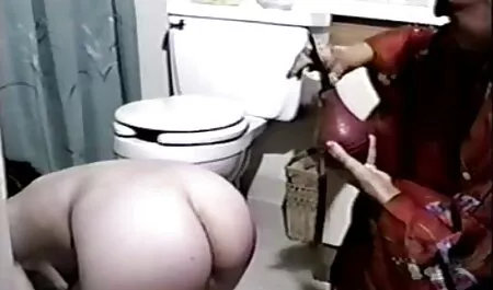 Cúi sex xxx nhật bản xuống