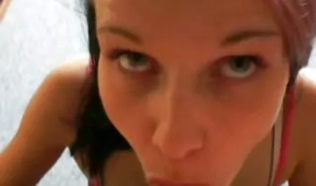 RealityLovers-bia đôi tình nhân xxx moi nhat tại đức Bia